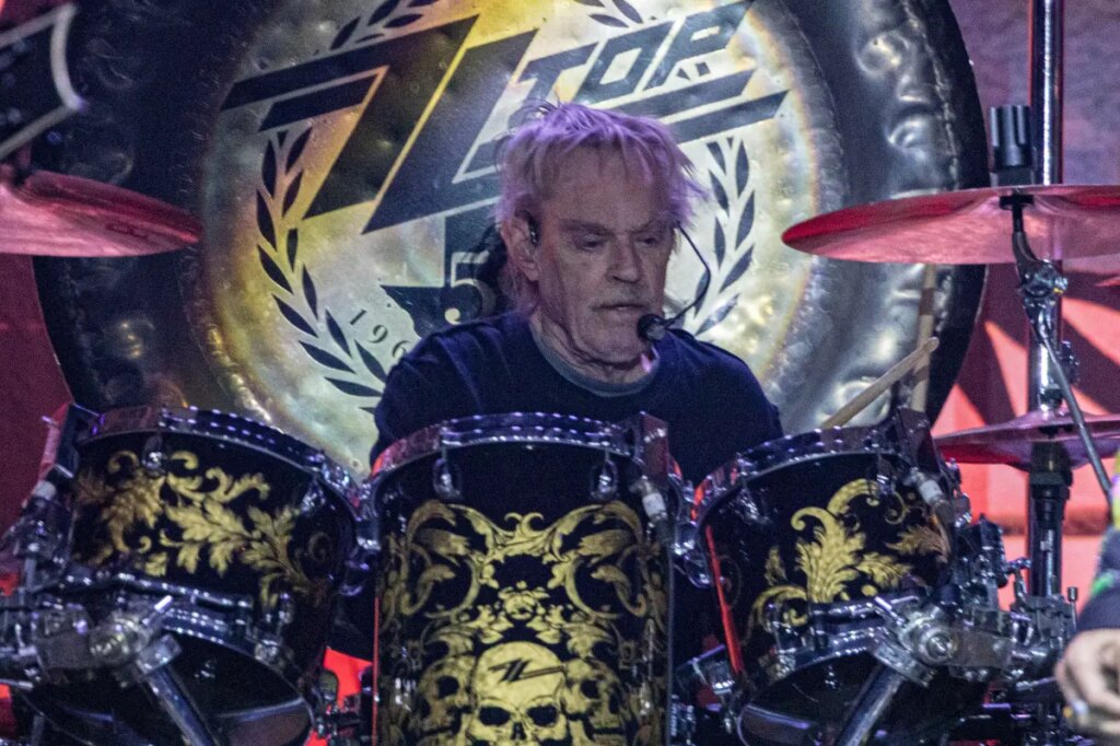Inside the final haunting photo of ZZ Top legend Frank Beard in California venue