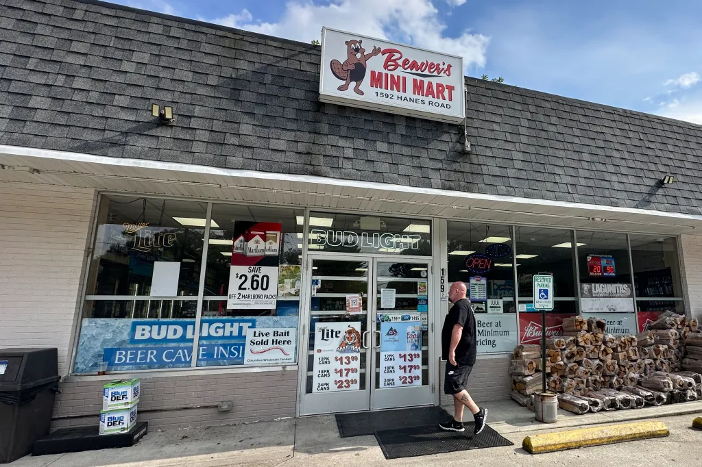 A customer walks into Beaver's Mini Mart in Beavercreek, Ohio.