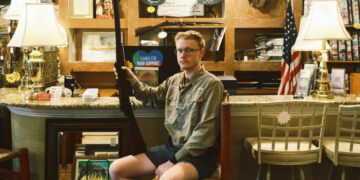 Push for Online Gun Sales Meets a Surprising Opponent: Small Gun Dealers