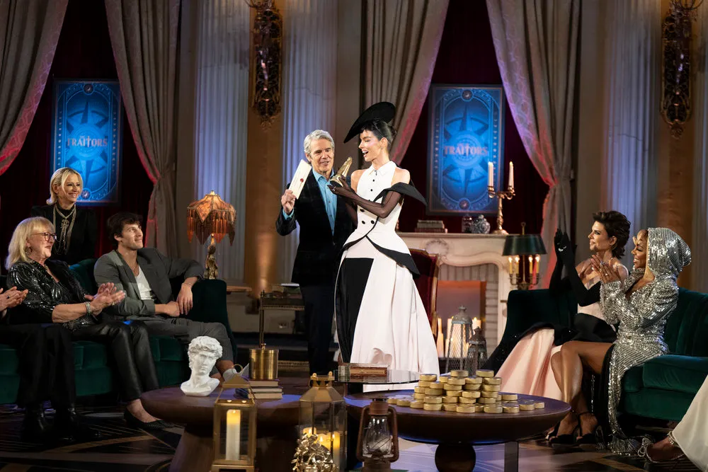  Donna Kelce, Dorinda Medley, Rob Rausch, Andy Cohen, Maura Higgins, Lisa Rinna, Candiace Dillard Basset on 