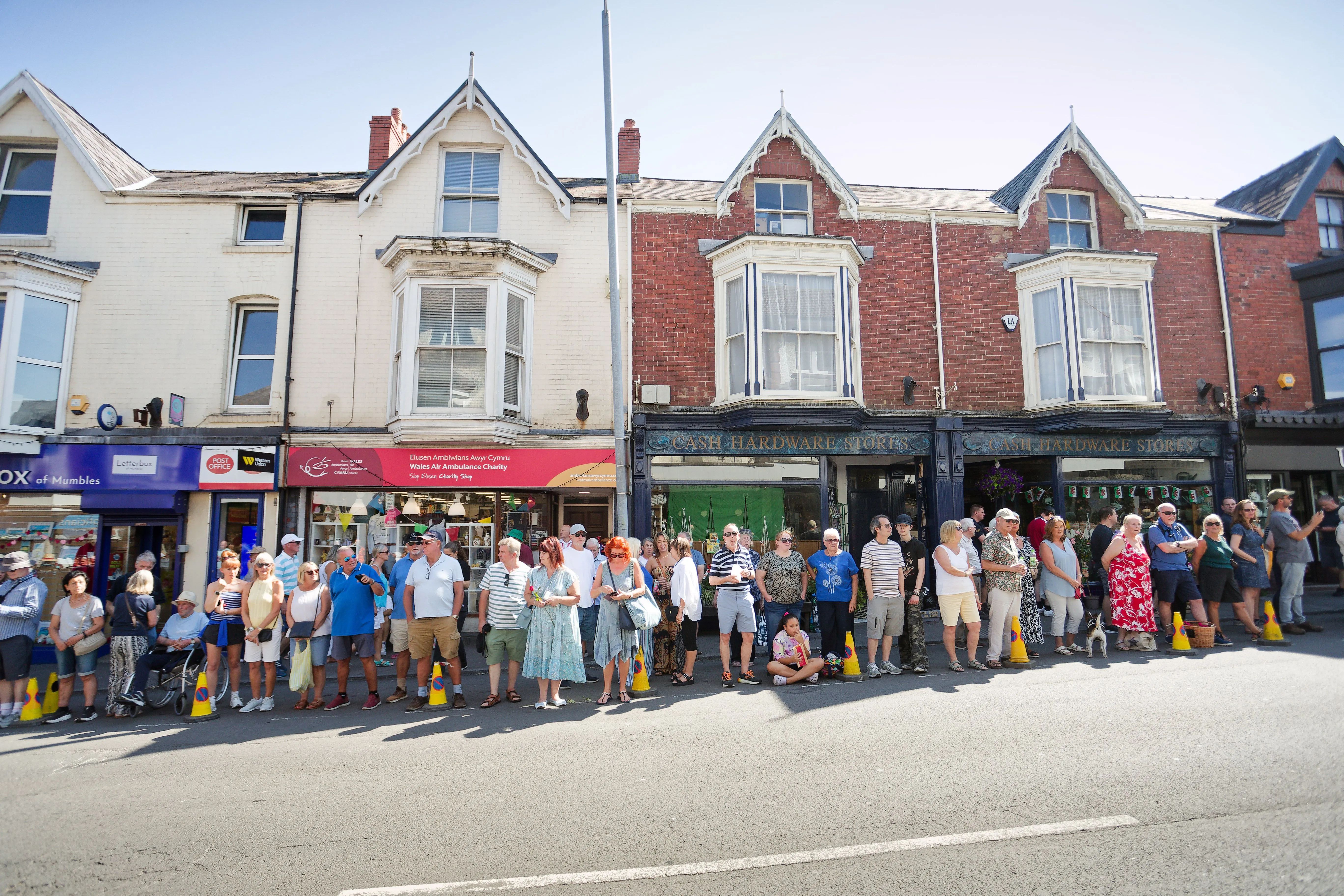 Fans line a street in Mumbles, Wales, to pay respects to Bonnie Tyler.
