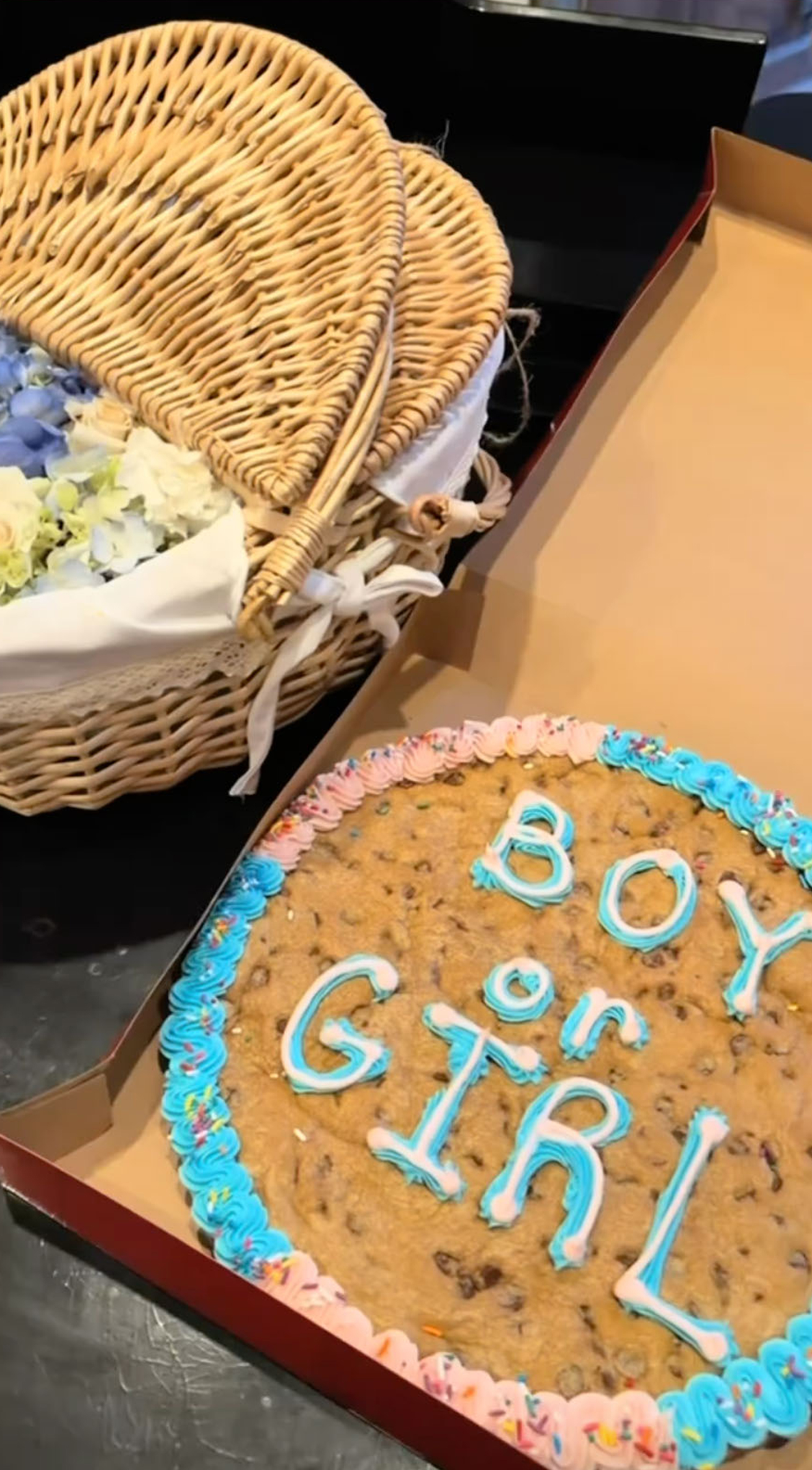 A cookie cake with 
