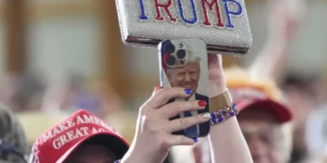 Loyal Republicans live in terror of being ‘murdered’ for crossing Trump: ex-GOP operative