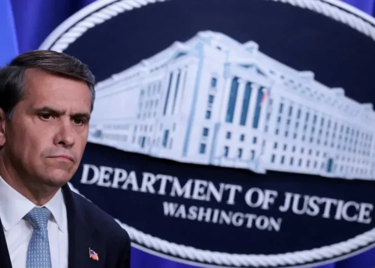 Todd Blanche’s confession he ‘blew’ Epstein case floors legal expert: ‘Makes you wonder’