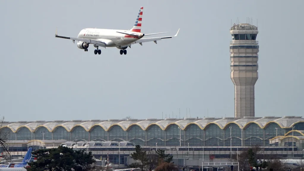 Trump FAA miffed that doughnut-munching contractors in $1.5B deal have ‘not done any work’