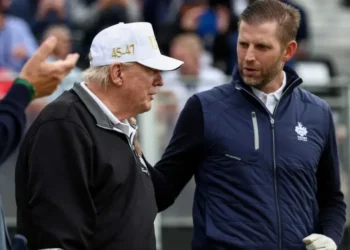Trump busted by boxing legend for cheating at golf: ‘Don’t lie about moving your ball’