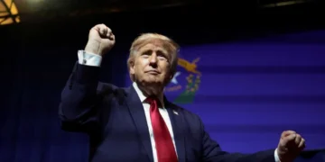 Big ‘regret’ in insider’s sit-down with Trump revealed as winds ‘howl’ in president’s face