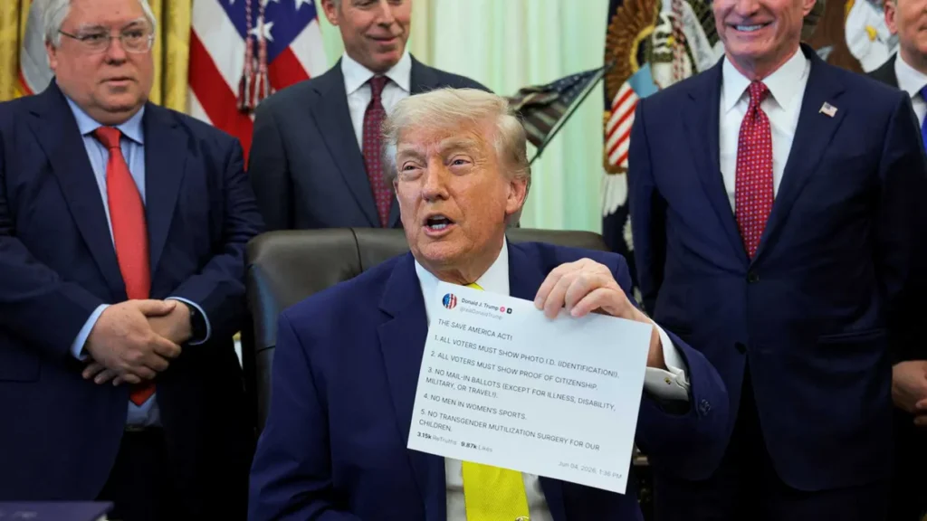Trump money-grab sets up Truth Social users for criminal charges: ex-DOJ chief