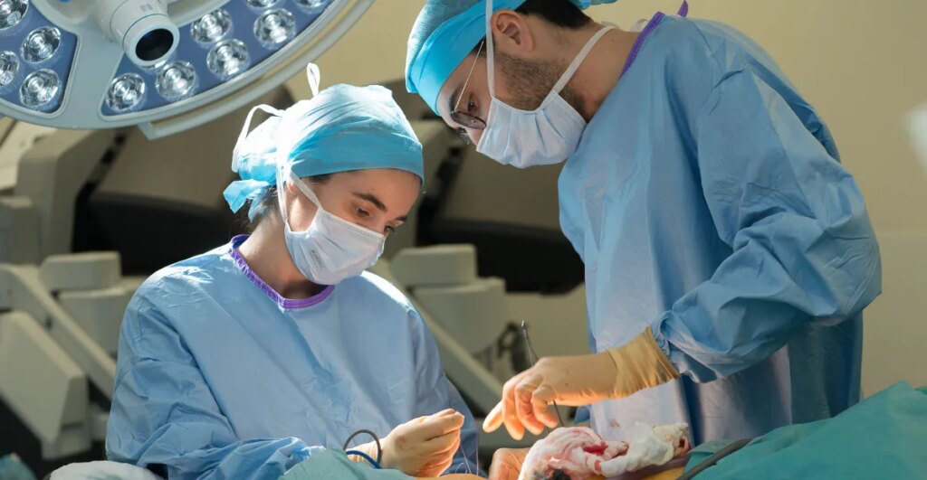 This transplant surgery could save countless lives. Why aren’t we doing more of them?
