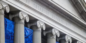 A flashing red light from the bond markets