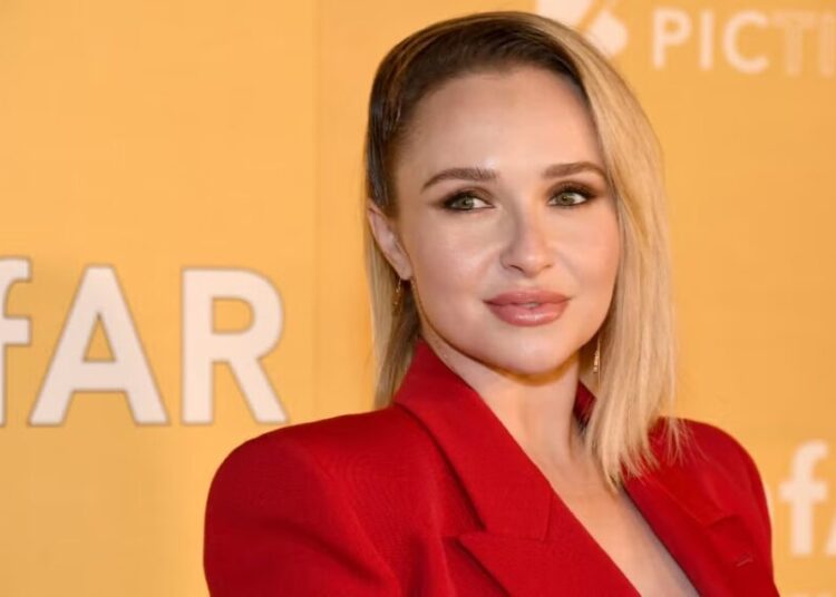Neutrogena Says It Will Donate to Postpartum Depression as Hayden Panettiere Fans Threaten Boycott