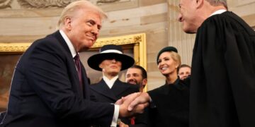 Trump ‘flipped’ his ballroom story to ‘blackmail’ the Supreme Court: expert