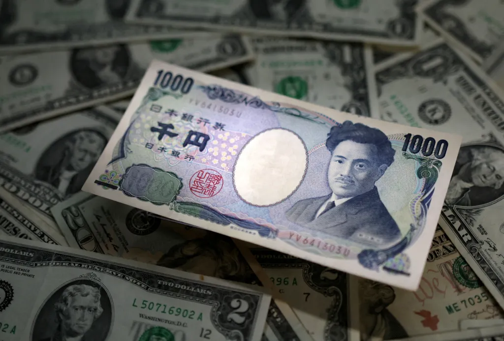 The US joined Japan in buying yen after the currency plunged to a roughly 40-year low against the dollar.