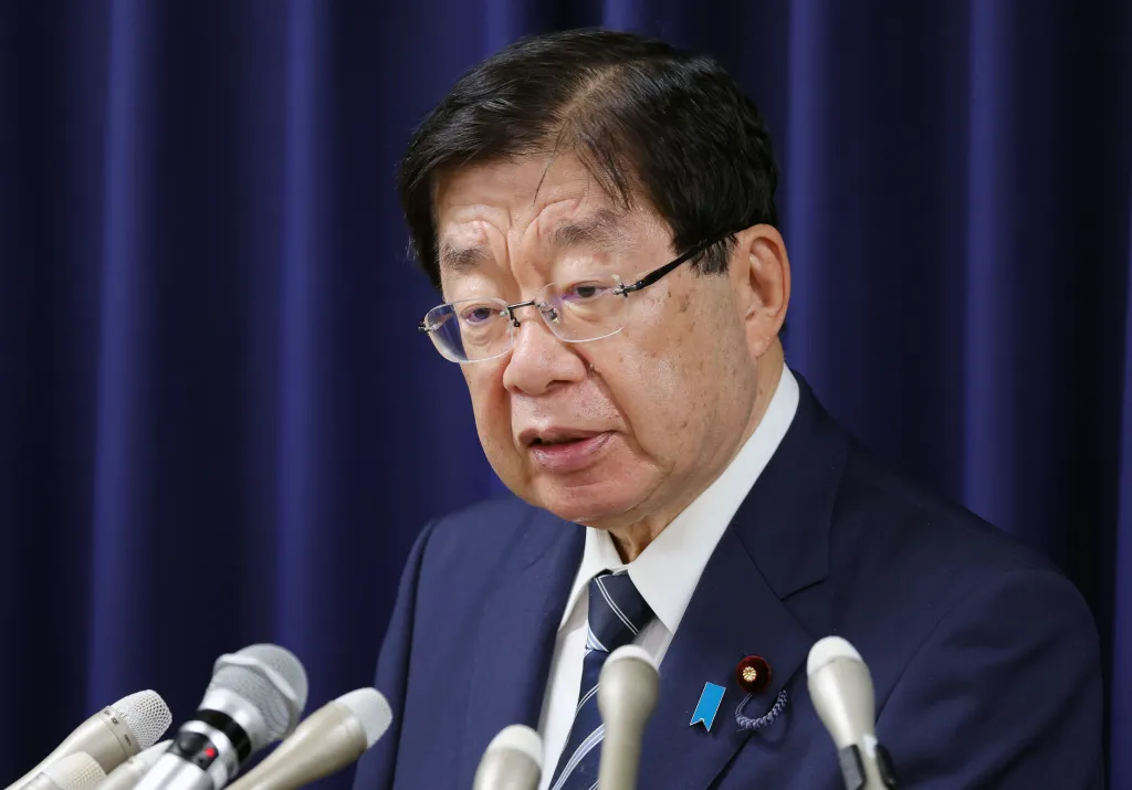 Justice Minister Hiroshi Hiraguchi announces the execution of a death-row inmate.