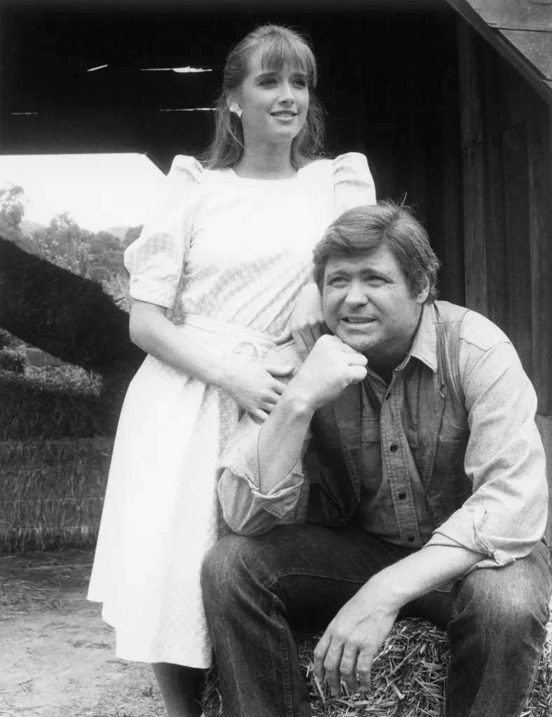 Kim Richards and Ben Jones on the set of 'The Dukes of Hazzard'.