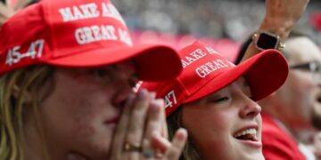 Far-right star is packaging ‘dog food’ voters will reject as MAGA cracks: ex-GOP insider