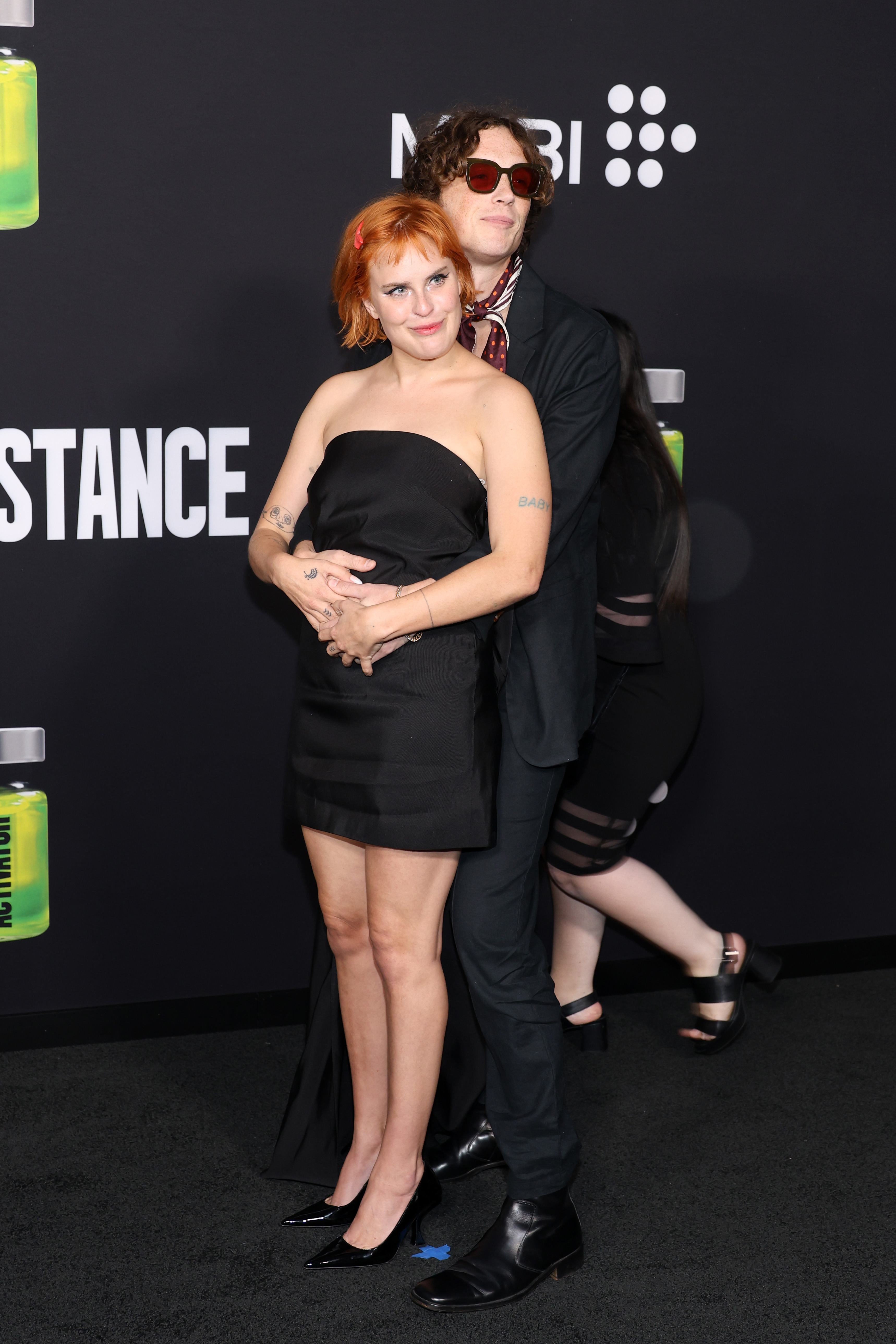 Tallulah Willis and Justin Acee pose together at 