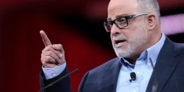 ‘Oh my god he’s crying?’ Fox News host gets emotional over progressive’s 2028 prediction