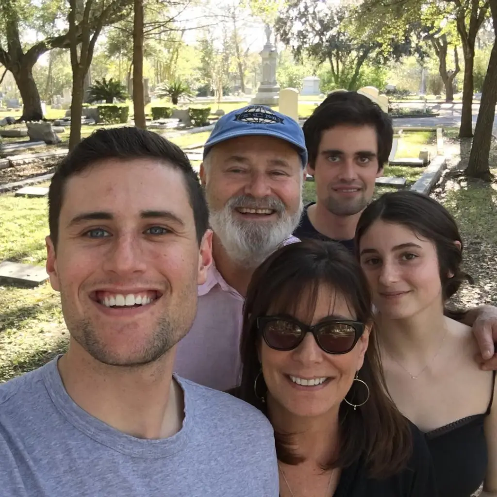 Rob and Michelle Reiner with their children Jake, Nick, and Romy.