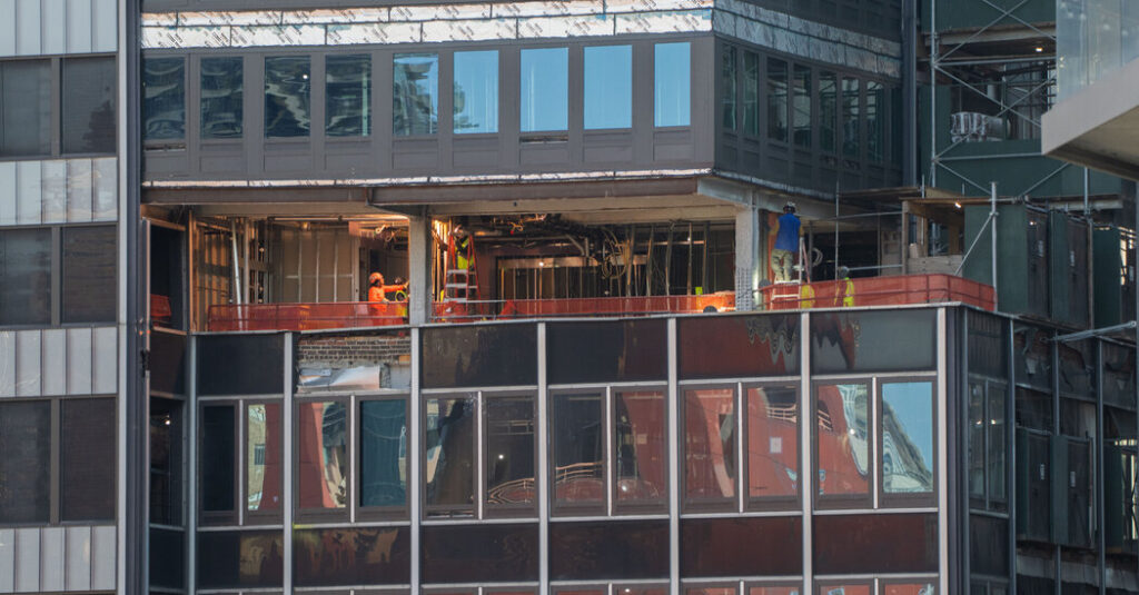 More Columns Lacked Support in Troubled N.Y.C. Building, Documents Show