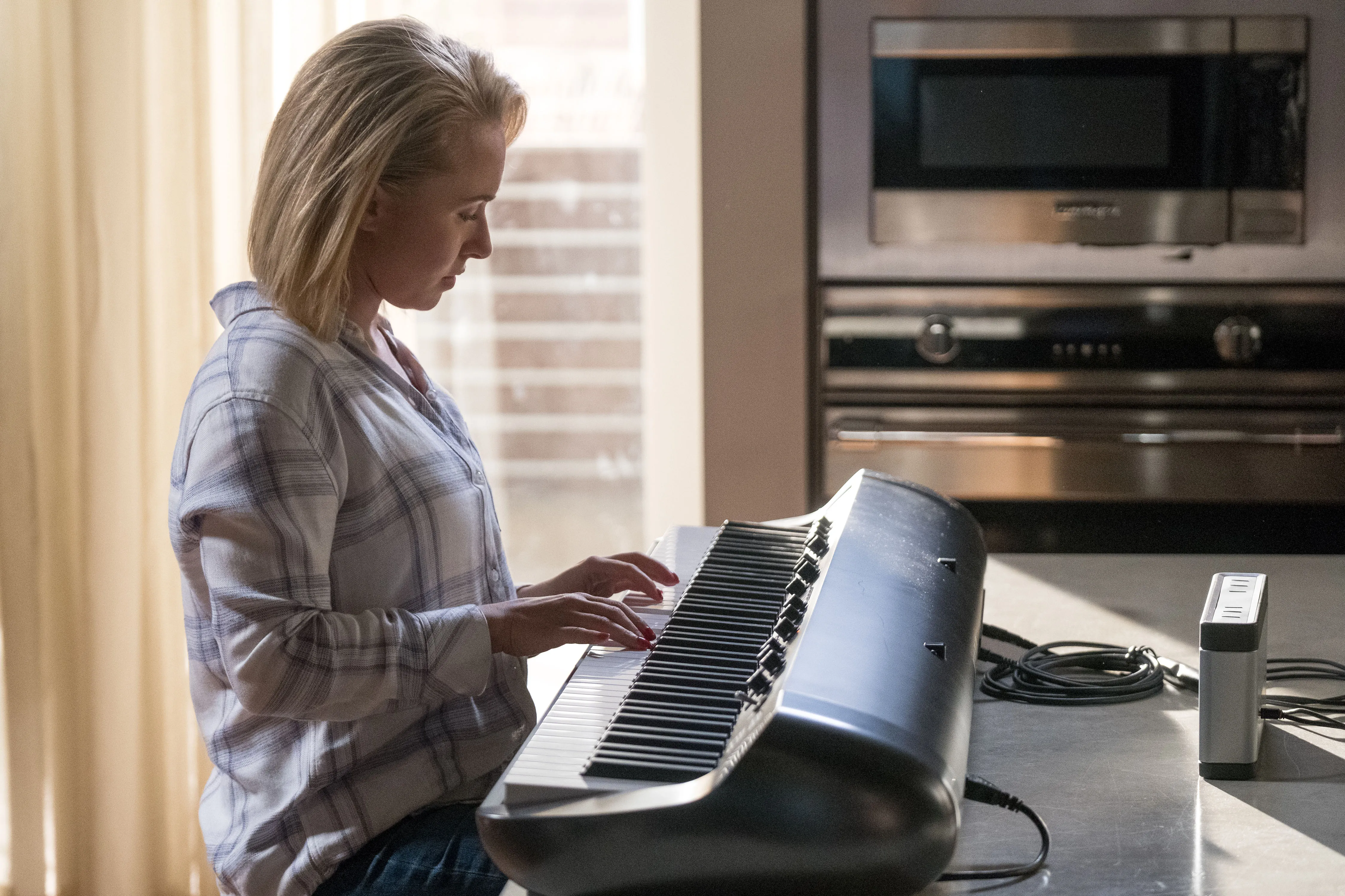 NASHVILLE, Hayden Panettiere in 'Beyond The Sunset', series finale, (Season 6, episode 616, aired July 26, 2018), ph: Mark Levine / ©CMT / courtesy Everett Collections