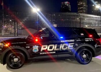 At least one killed, four wounded in Hartford shooting