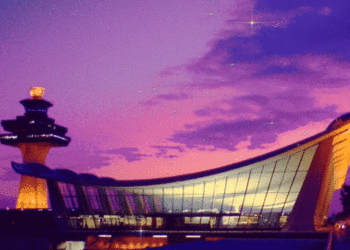 I Can’t Be the Only One Who Loves Dulles