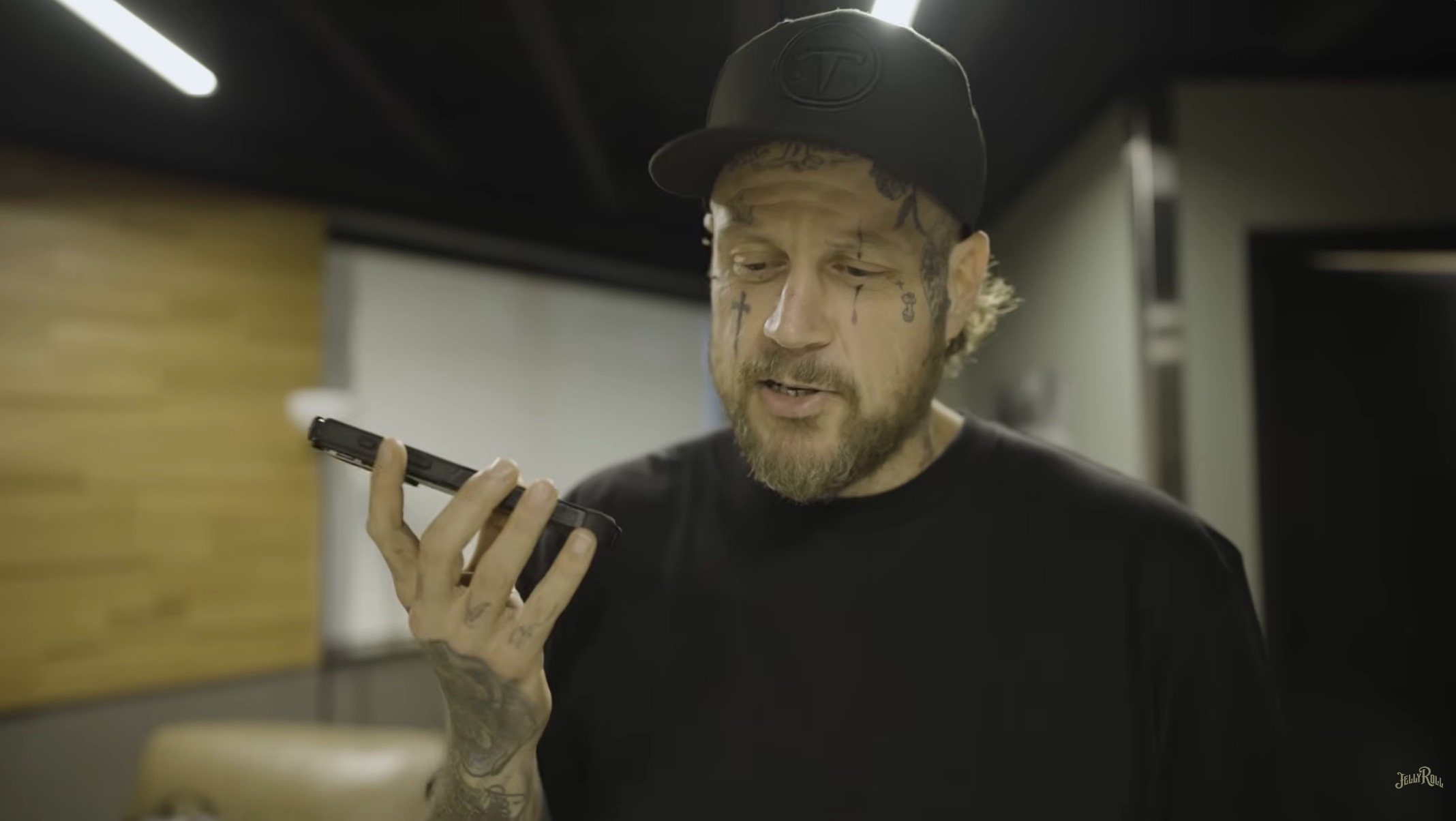 Jelly Roll on a phone call with Bunnie XO.