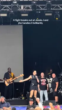 Jessie J called on security to kick out the fighting concert-goers who had interrupted her performance for the fans that paid for tickets.