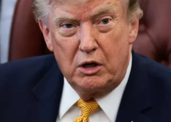 ‘Tidal forces’ turning against Trump as scandals throw GOP ‘off the rails’: analysis
