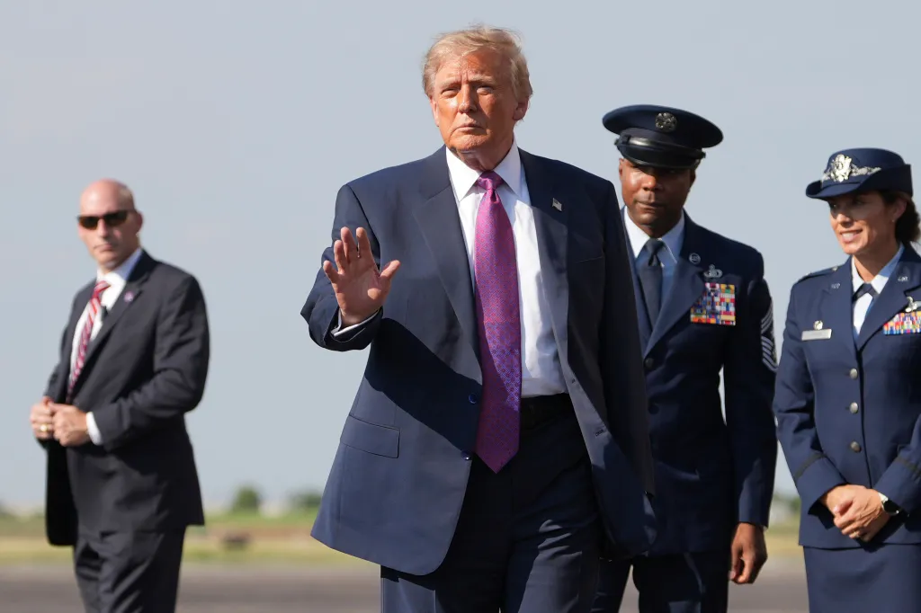 President Trump arrives on Air Force One at Ellington Airport in Houston on Aug. 27, 2026. 
