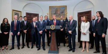 Crypto leaders left squirming at White House as Trump keeps them waiting