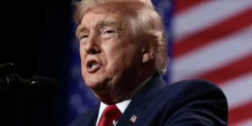 Trump’s fluffy new coiff sparks wig whispers among spectators