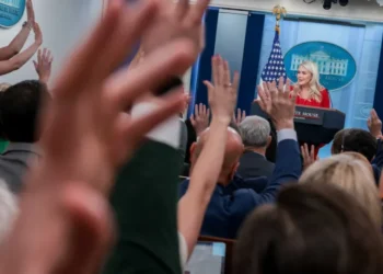 Trump weighs press secretary shakeup with new hiring rule in mind: report