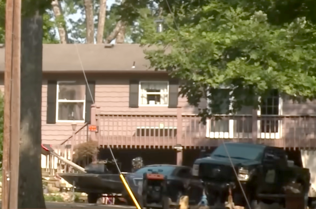 The home where Jessica Lashly and her daughter Jersey Greer were shot by their neighbor.