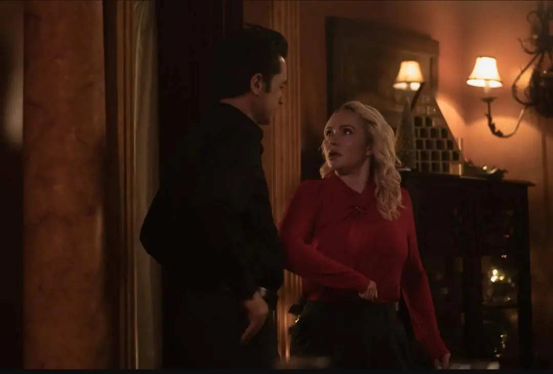 Hayden Panettiere and Justin Chatwin in