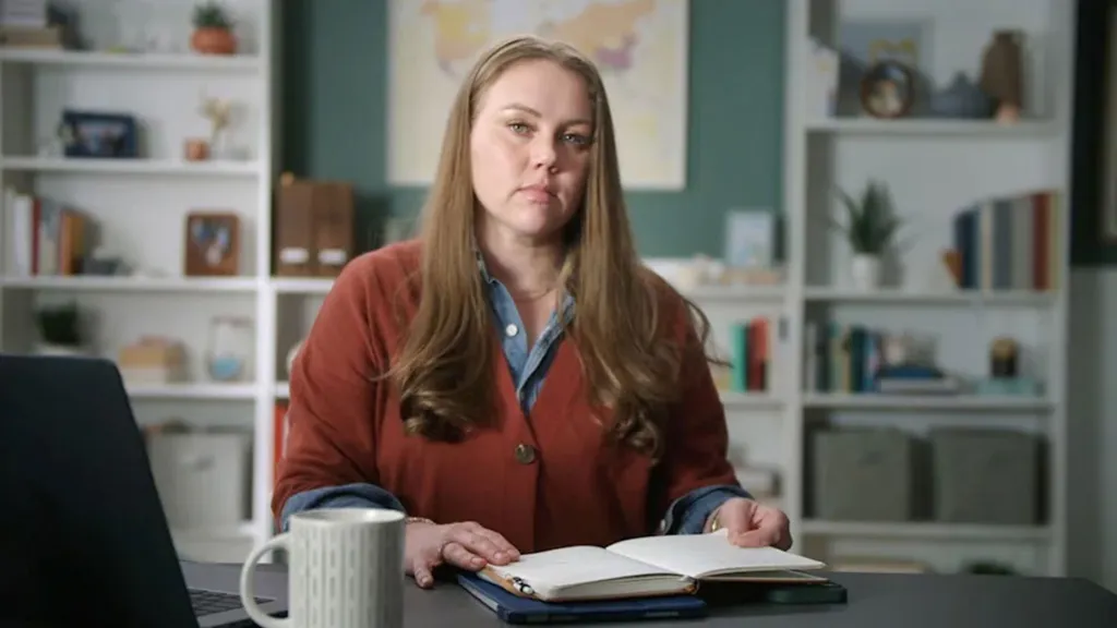 Kara Robinson Chamberlain hosts 