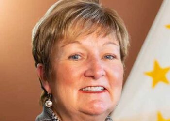 Lawmaker roils colleagues after secretly moving 1K miles away and keeping her paycheck