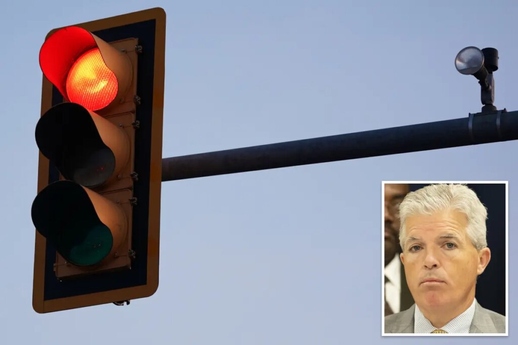 LI county agrees to pay back drivers up to nearly $60M over $30 ‘administration fee’ on red-light tickets