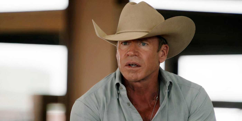Taylor Sheridan as Travis Wheatley in