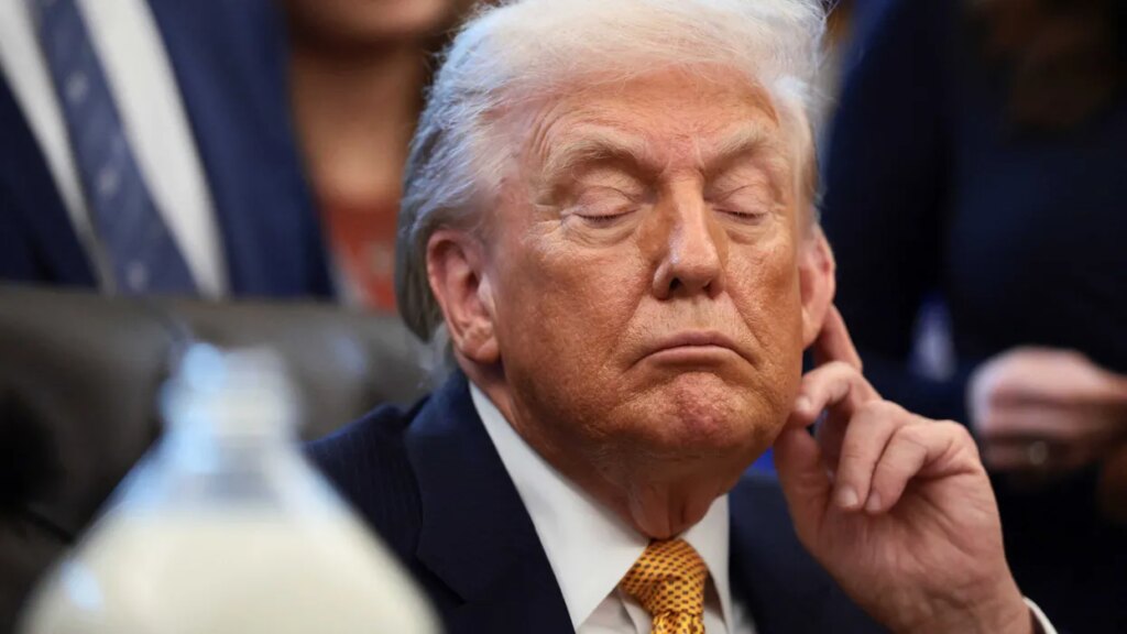 Trump plays with hobbies as desperate GOP begs him for ‘demoralized’ donors’ cash​: Report
