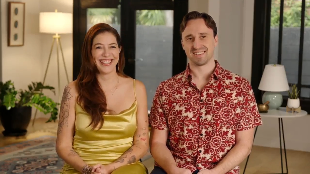 Thomas and Paula smiling.