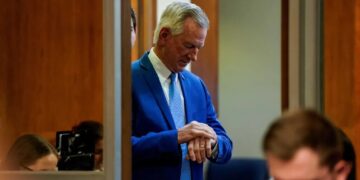 Republican Senator provides pre-dawn update on Mitch McConnell