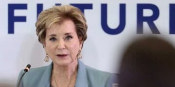 Teachers fume after Trump’s education chief fumbles question about student ‘guinea pigs’