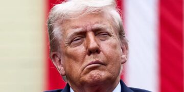 ‘The decline is real’: Ex-Trump official spills on president’s ‘frontal lobe illness’
