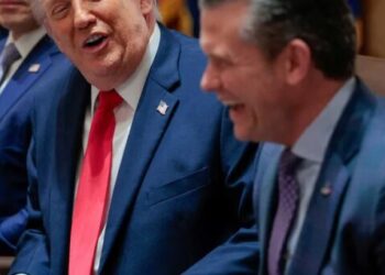 ‘Red lights flashing’ as ‘historically’ unpopular Trump official’s job security threatened