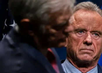 RFK Jr.’s staff shuts down questions as he admits he eats ‘stuff I find on the street’