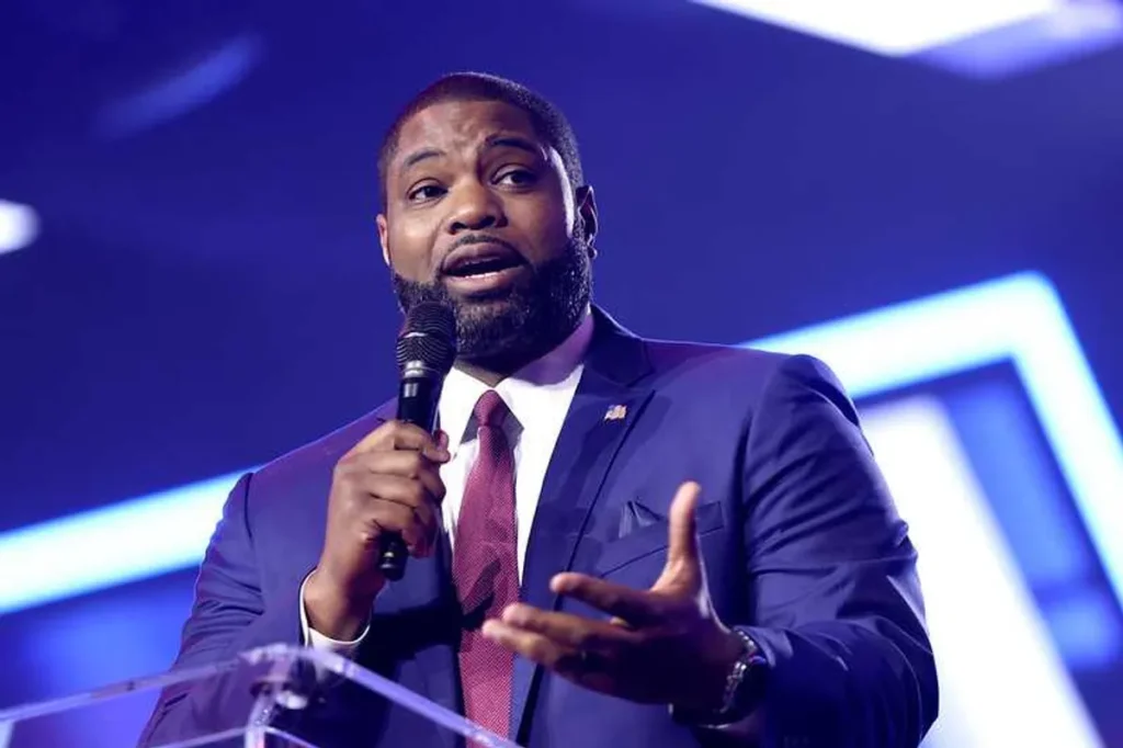 ‘Idiotic’ MAGA Republican measles excuse immediately blows up in his face: ‘Awful human’