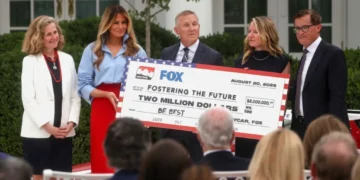 Jen Psaki jibes Melania stepping out to remind America ‘she exists’: ‘Not normal’