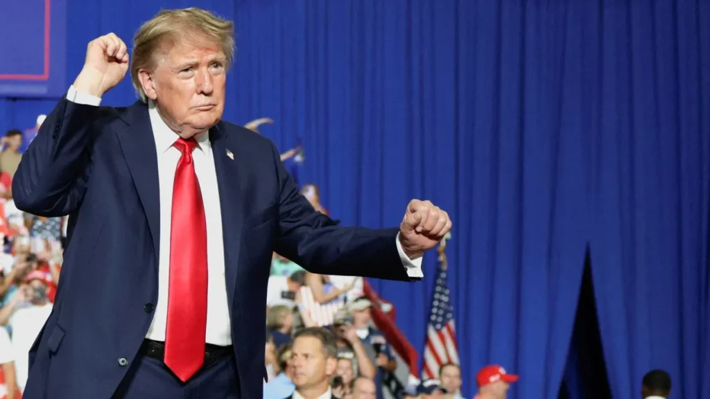 CNN anchor baffled by Trump’s bizarre gaffe: ‘What is he talking about?’